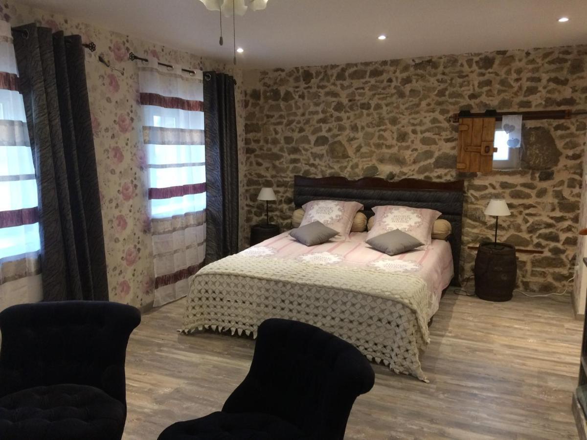 Chambres D'Hotes Les Vergers De Louise Thiolieres Экстерьер фото